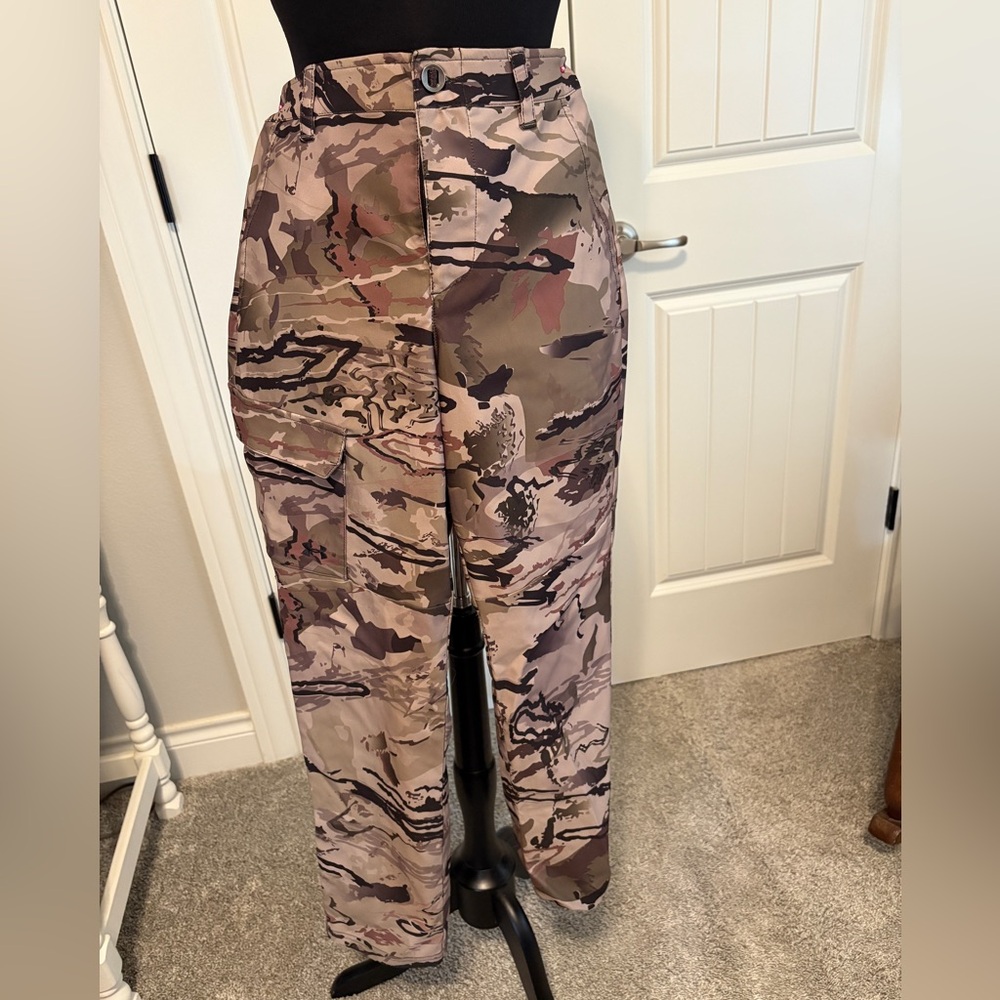 Under Armour Loose Fit Camouflage Pants